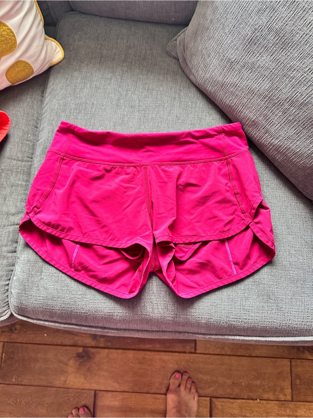 Lululemon magenta speed Running Shorts. Size 4. 2.5 inseam. Guc